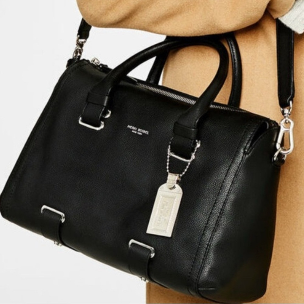 Henri Bendel Bag Chic Spruce Street Satchel Henrino longer available online - Picture 11 of 14